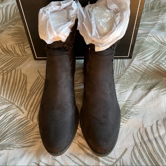 Quipid Sochi-147 Booties - Picture 3 of 8